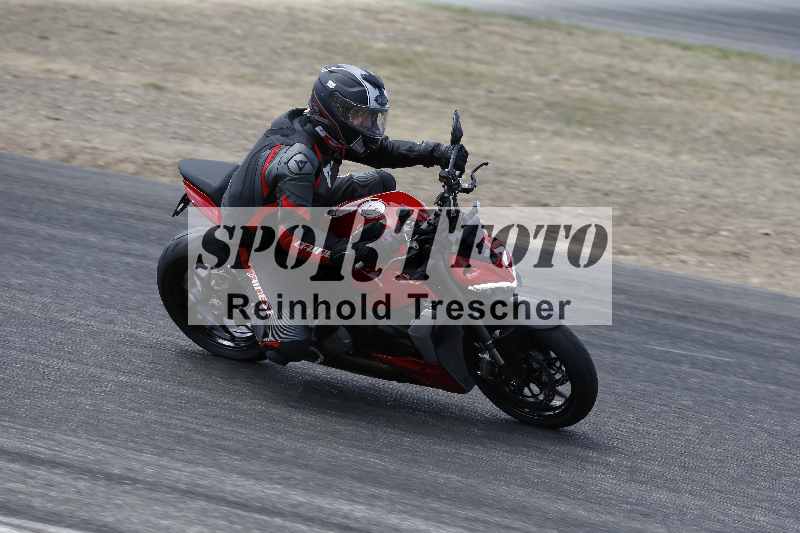 /21 17.06.2026  Ducati Schweiz Track Warmup ADR/Gruppe gruen/7